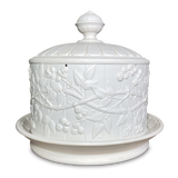 Wedgwood Embossed Ironstone Circular Cheese Cloche with Serving Platter