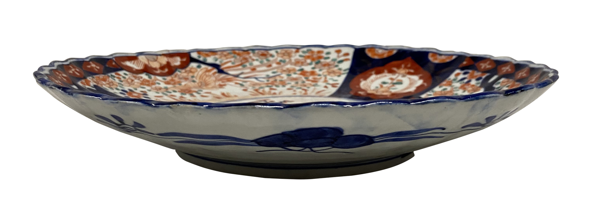 Hand Decorated Meiji Period Imari Scollop Edged Plate with Central Circular Floral Scene
