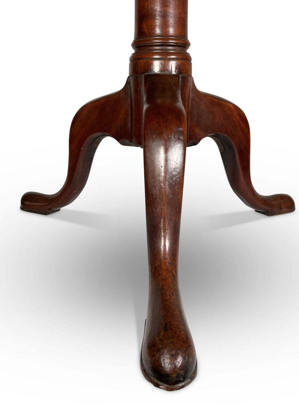 Mahogany Tilt Top Pedestal Table